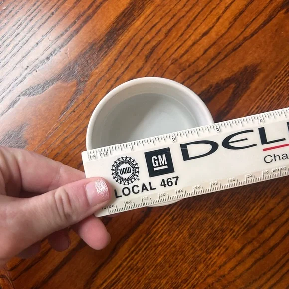 White Textured Ceramic Planter - Picture 4 of 6